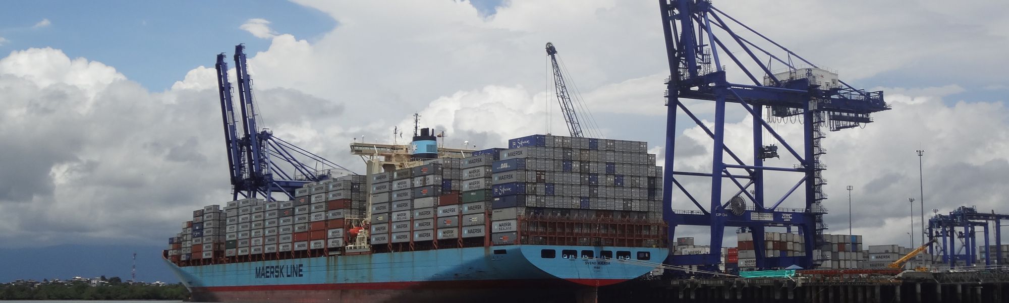 Shellbrun Terminal Master Plan for SPRBUN Terminal in Buenaventura - HPC Hamburg Port ...